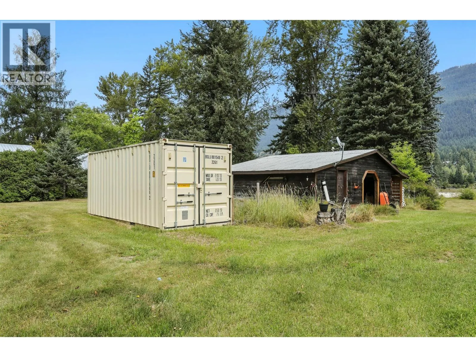 1653 Birch Island Lost Creek Road