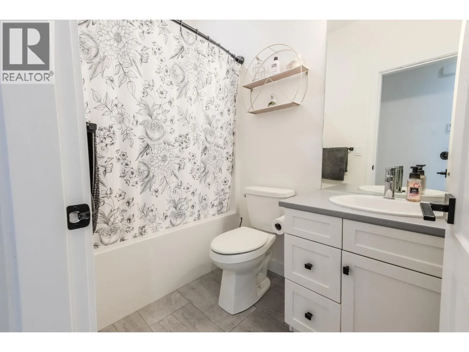 200 GRAND Boulevard Unit# 162
