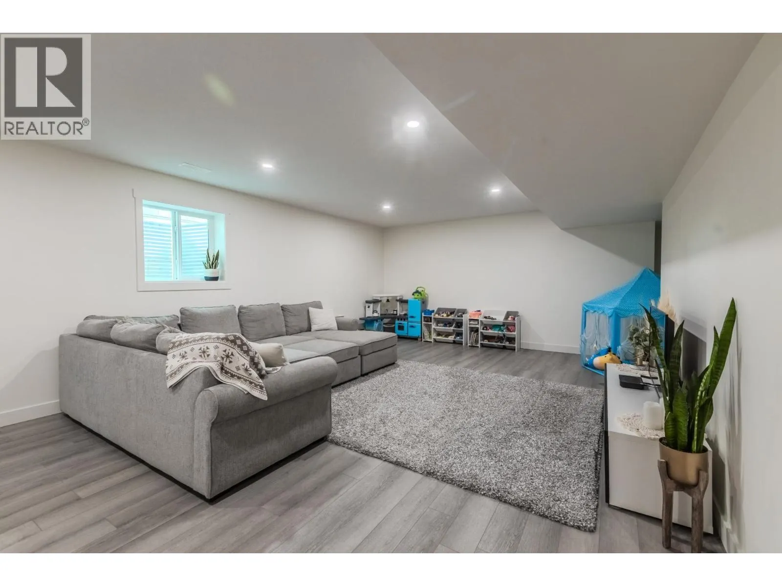 200 GRAND Boulevard Unit# 162