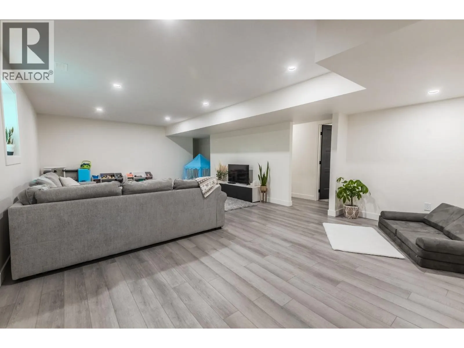 200 GRAND Boulevard Unit# 162