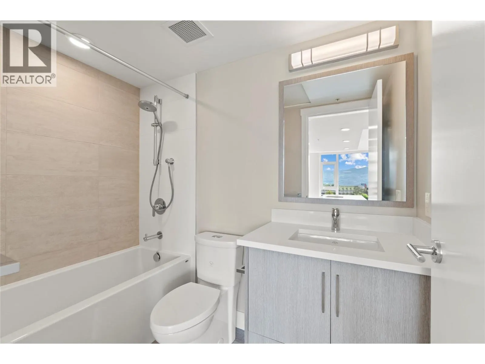 1588 Ellis Street Unit# 1106