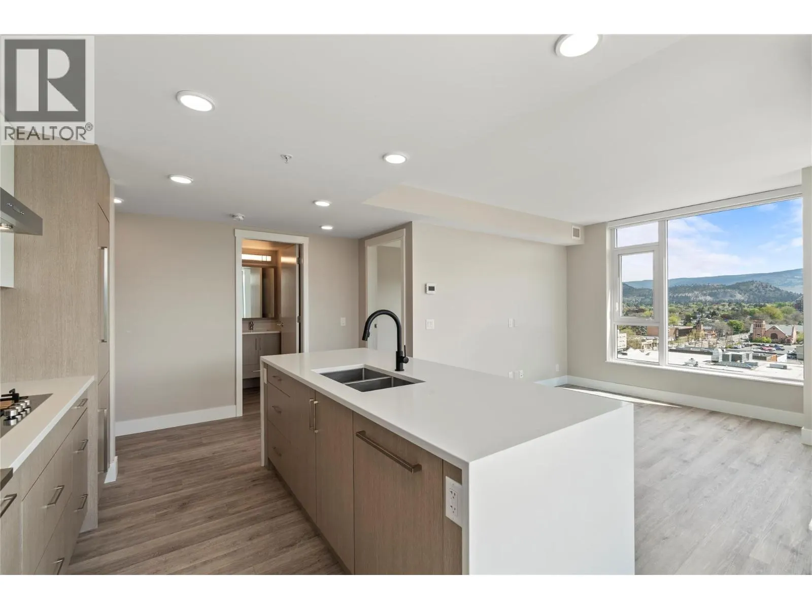 1588 Ellis Street Unit# 1106