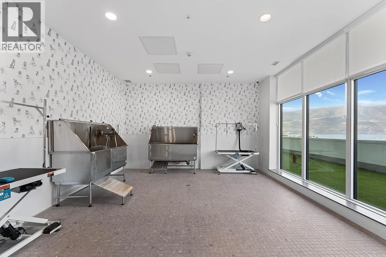238 Leon Avenue Unit# 1407