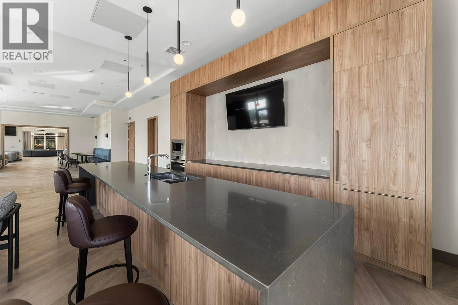 238 Leon Avenue Unit# 1407