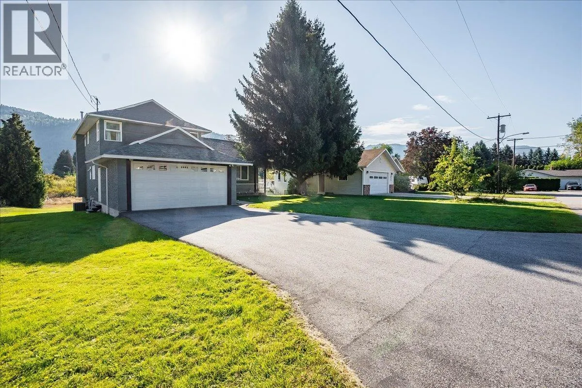 408 Beresford Crescent