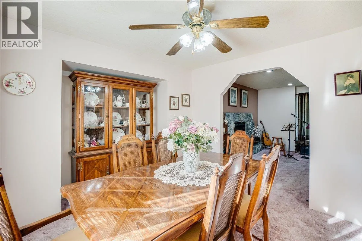 408 Beresford Crescent