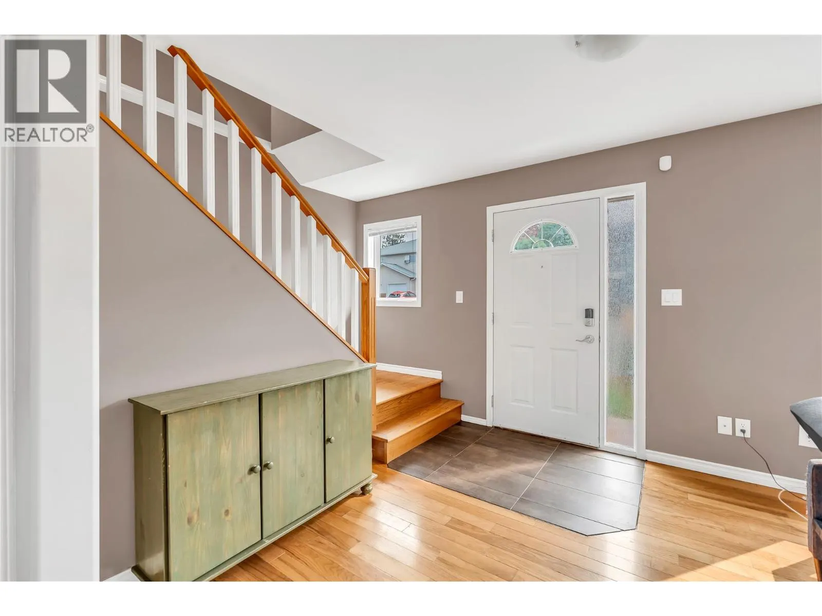 102 REGINA Avenue Unit# 103