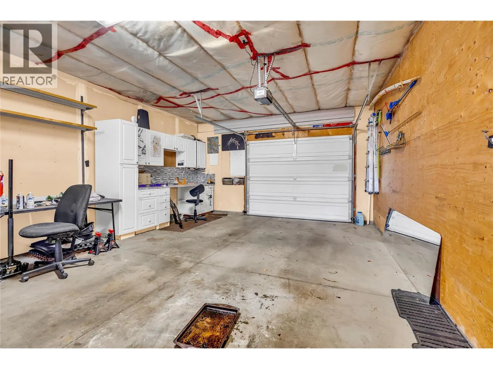 102 REGINA Avenue Unit# 103