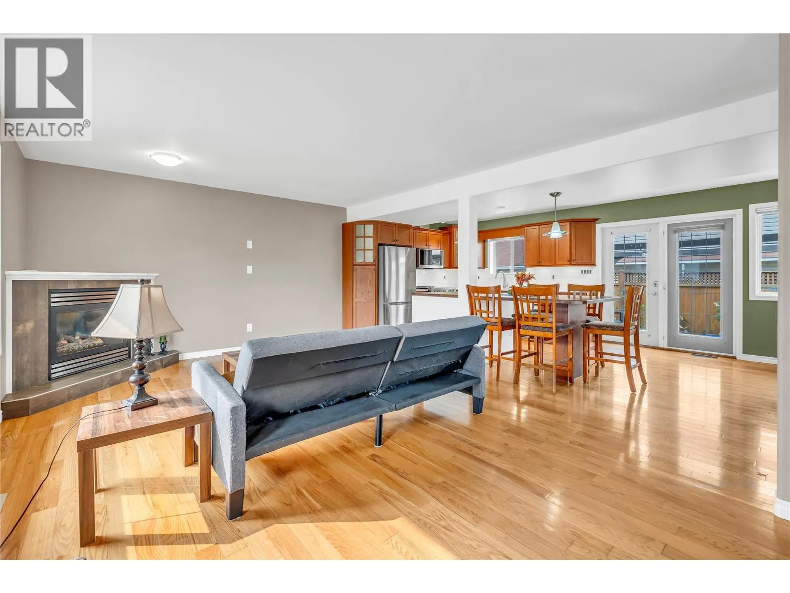 102 REGINA Avenue Unit# 103