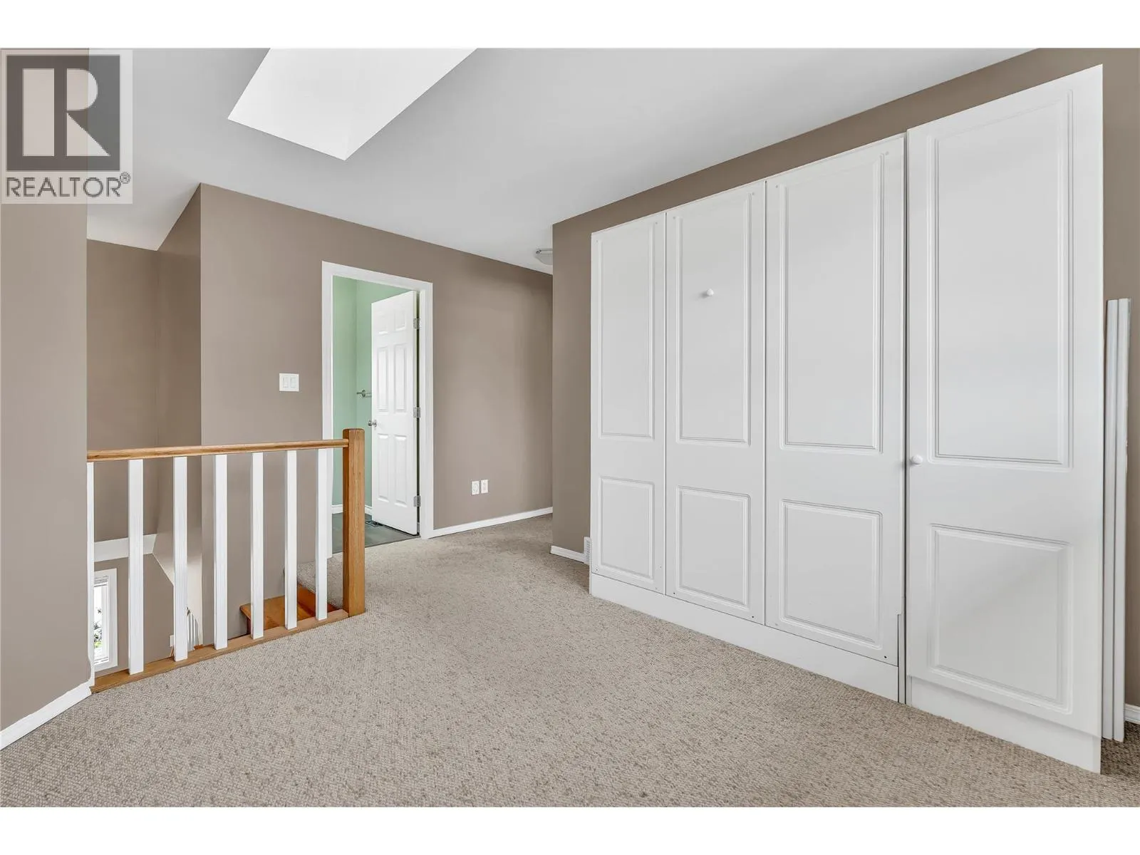 102 REGINA Avenue Unit# 103