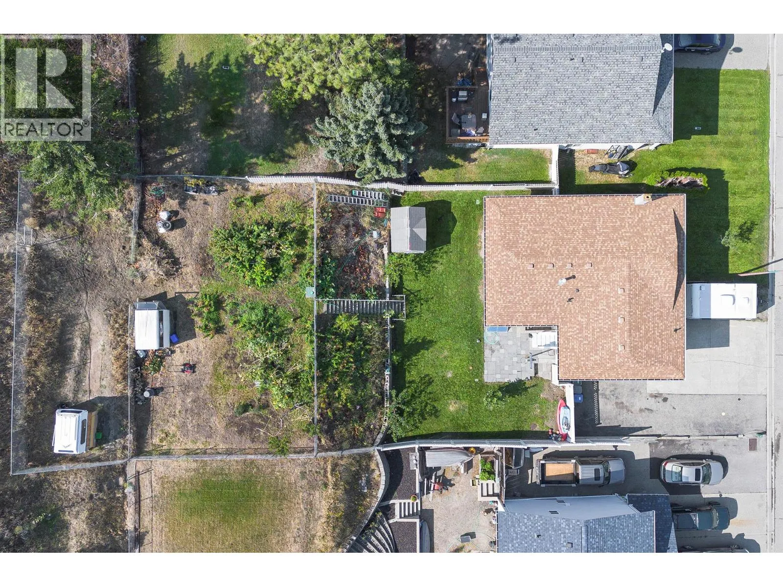 2727 QU'APPELLE Boulevard