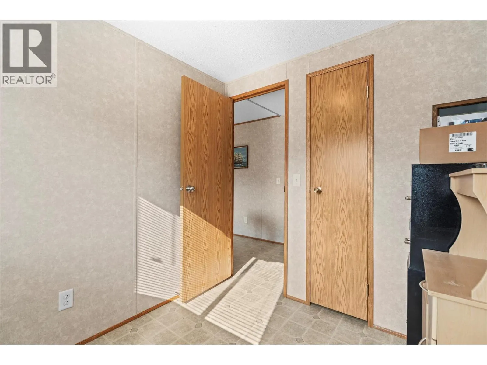 136 Meadow Crescent Unit# 10