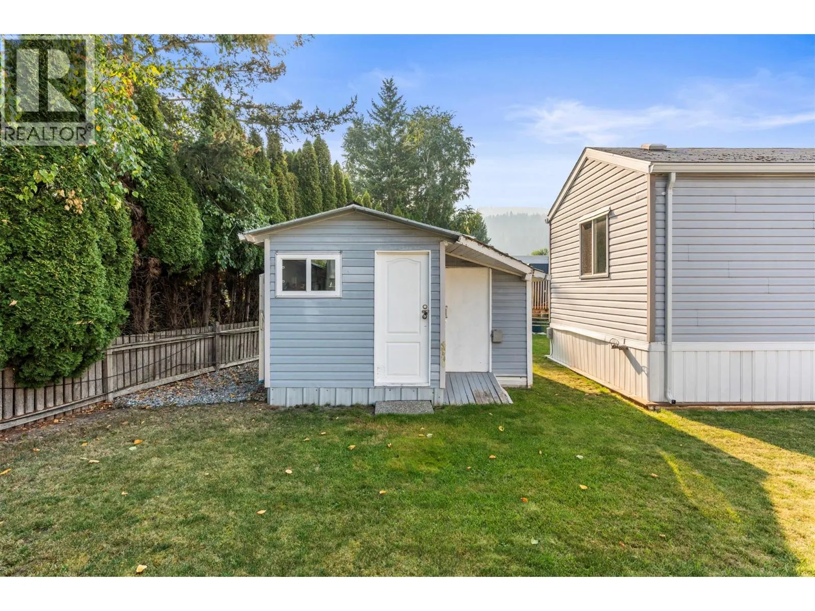136 Meadow Crescent Unit# 10