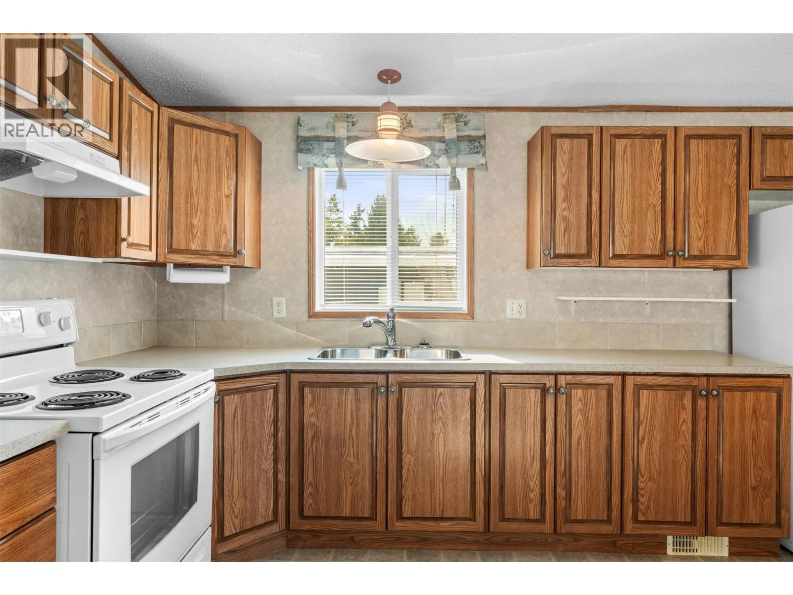 136 Meadow Crescent Unit# 10