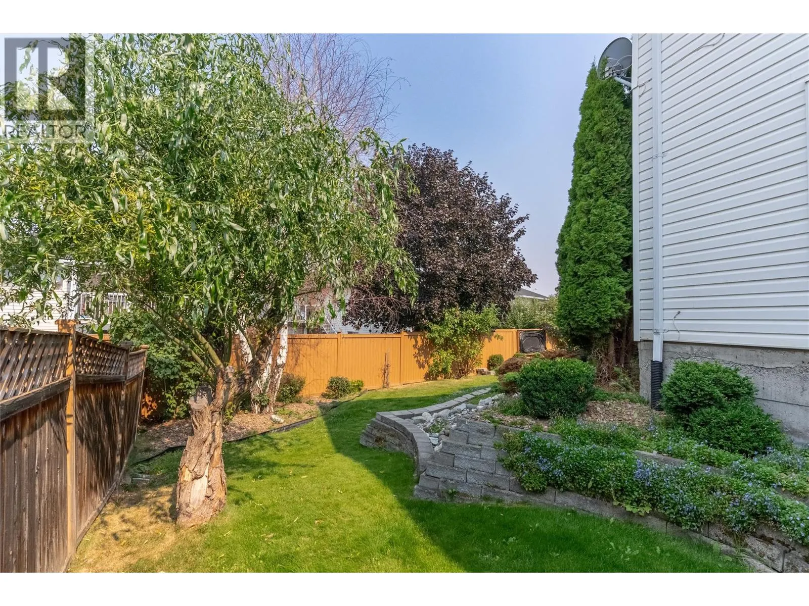 2375 CANONGATE Place