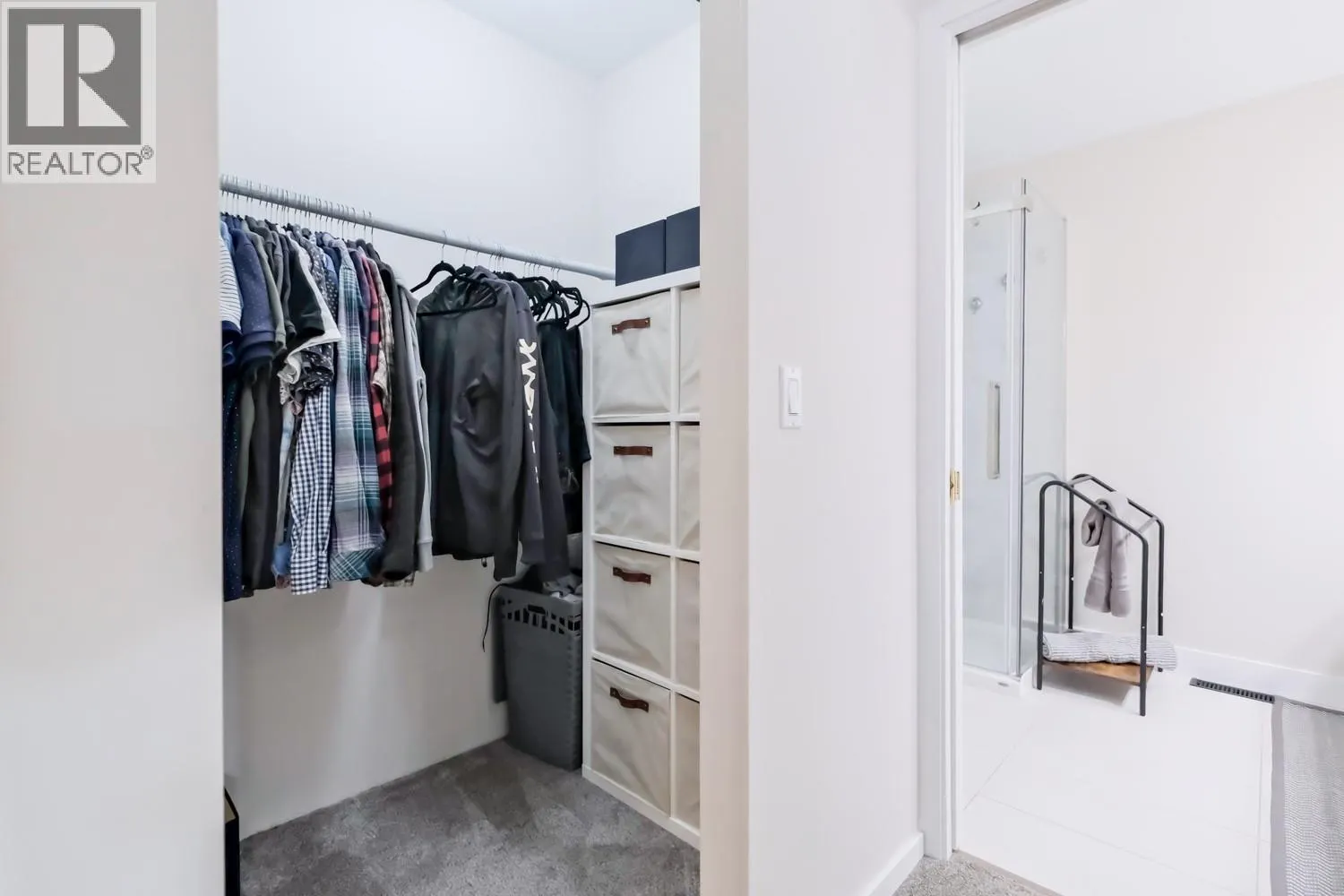 1853 Edgehill Avenue Unit# 12