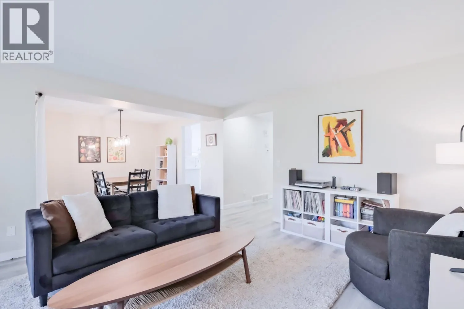 1853 Edgehill Avenue Unit# 12