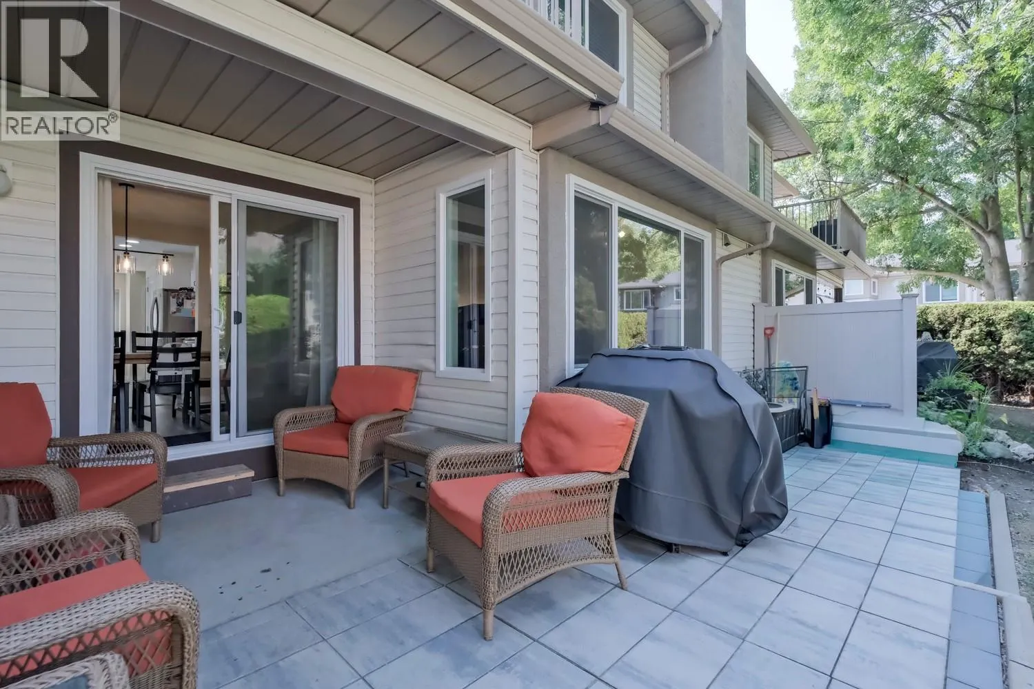 1853 Edgehill Avenue Unit# 12