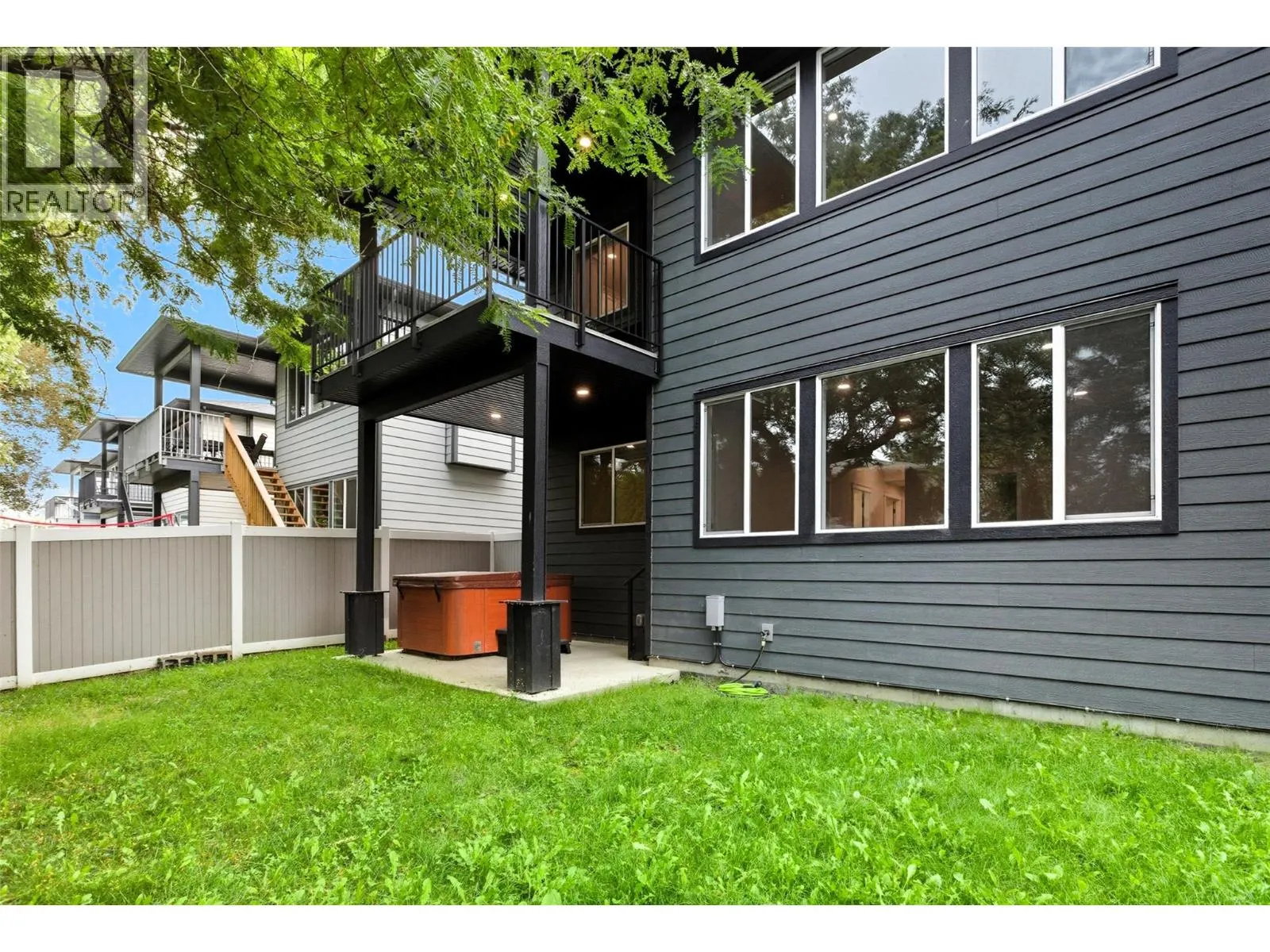 2575 ELSTON Drive Unit# 113