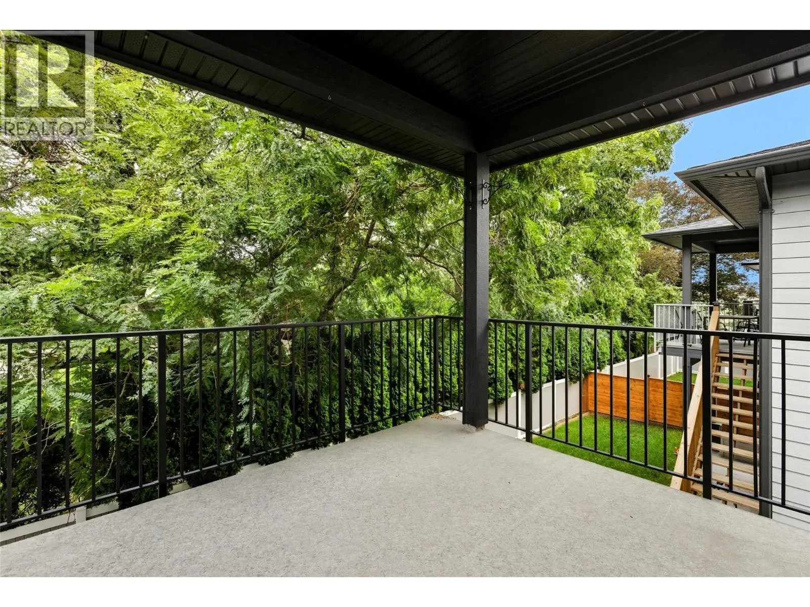 2575 ELSTON Drive Unit# 113