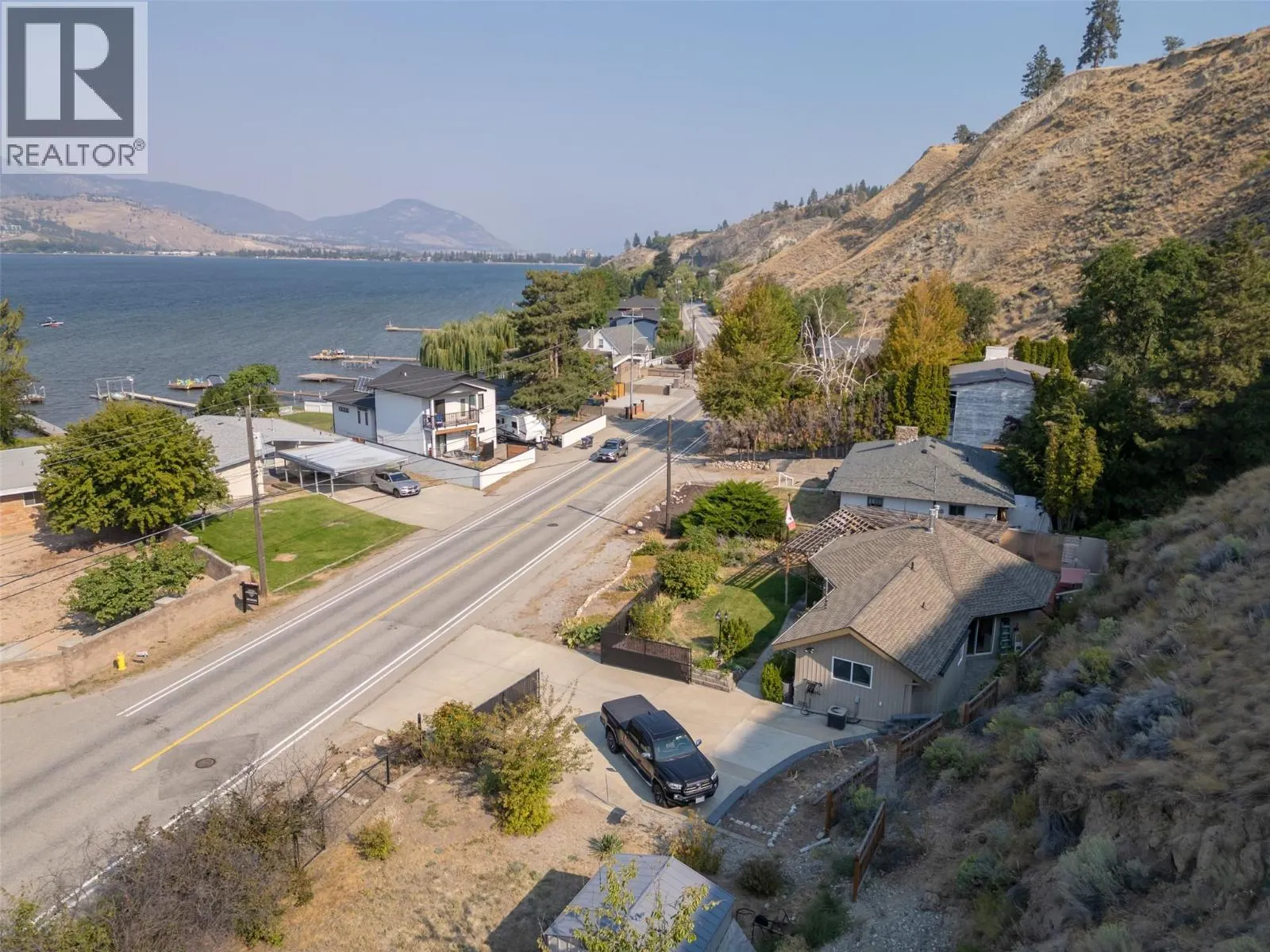 4744 Lakeside Road