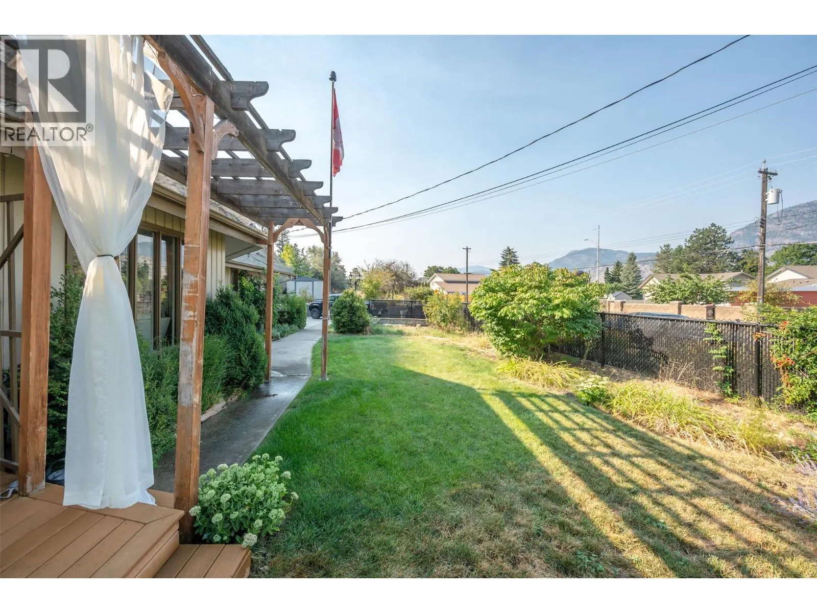 4744 Lakeside Road