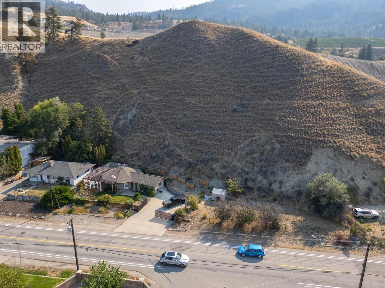 4744 Lakeside Road