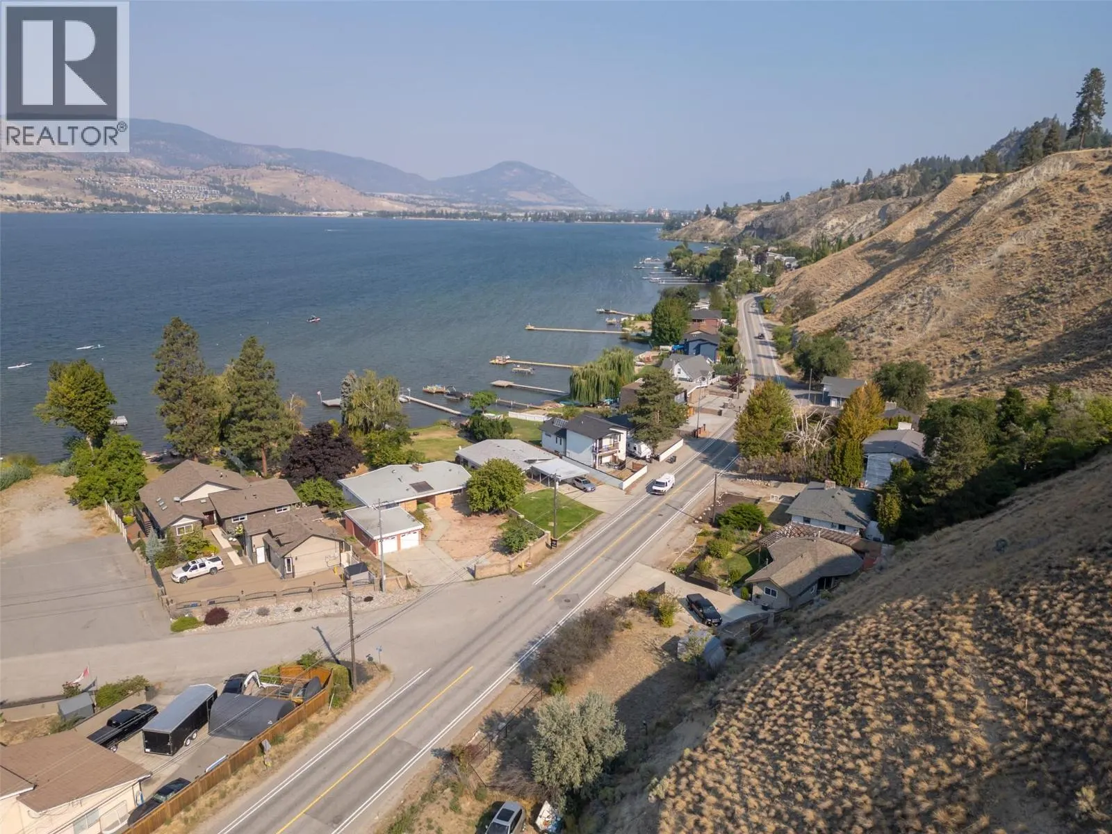 4744 Lakeside Road