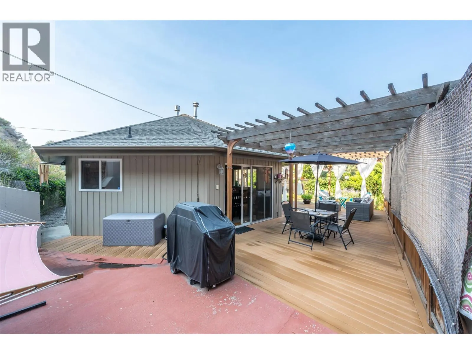 4744 Lakeside Road