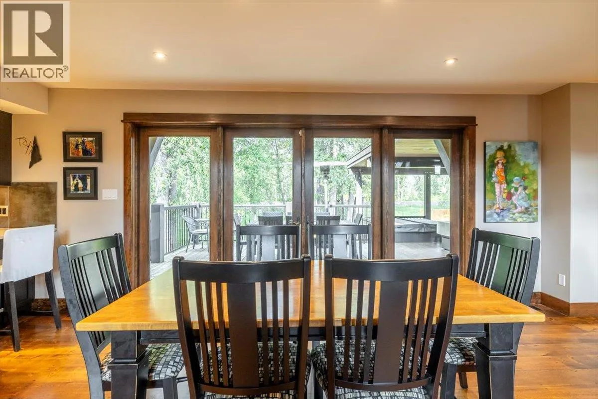 2 Mt Minton Street