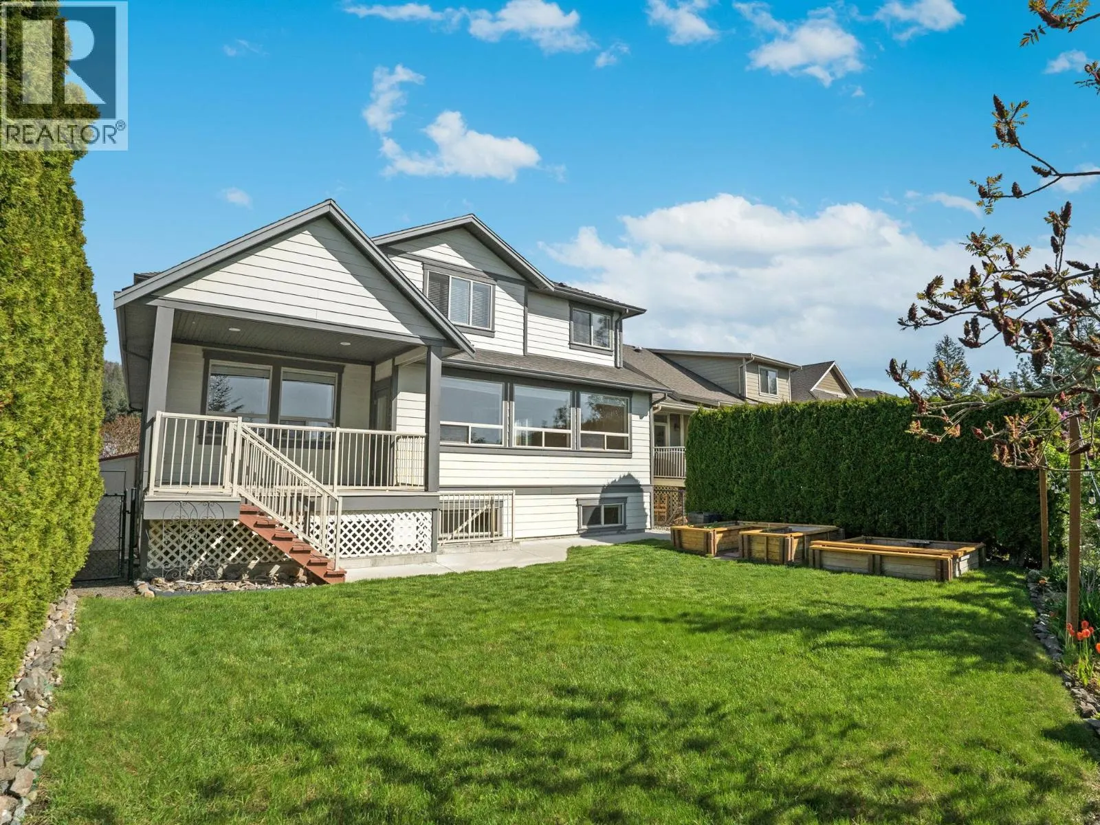 2051 Sunview Drive Unit# 4