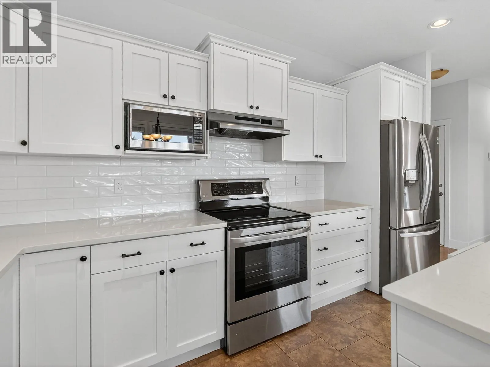 2051 Sunview Drive Unit# 4