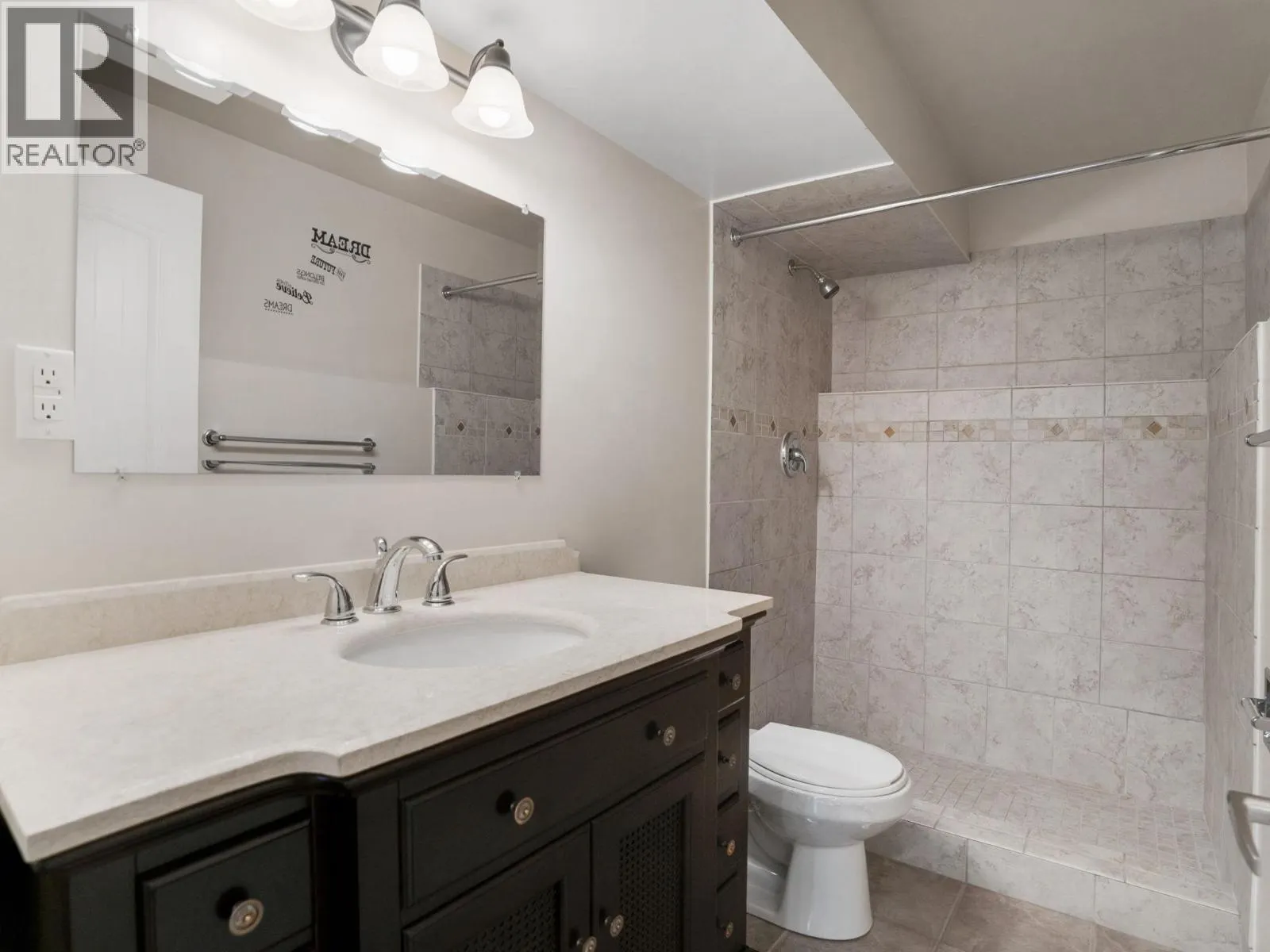 2051 Sunview Drive Unit# 4