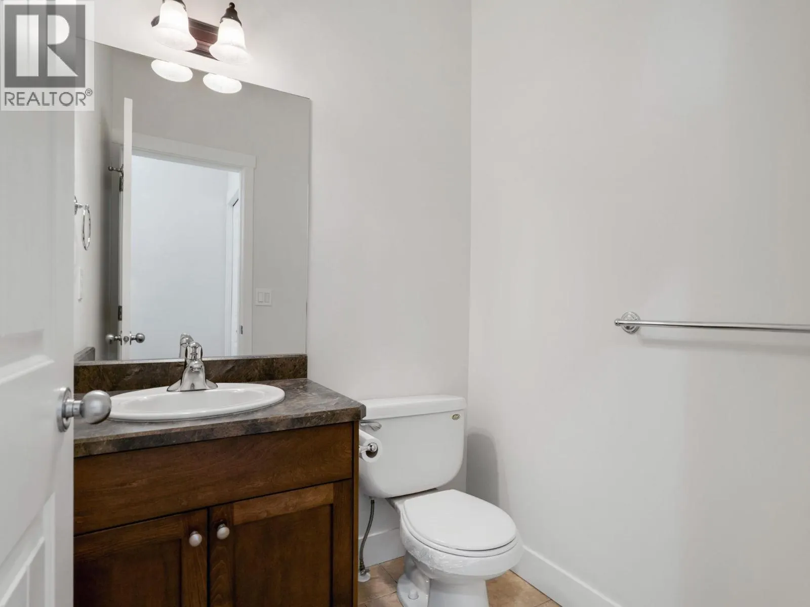 2051 Sunview Drive Unit# 4