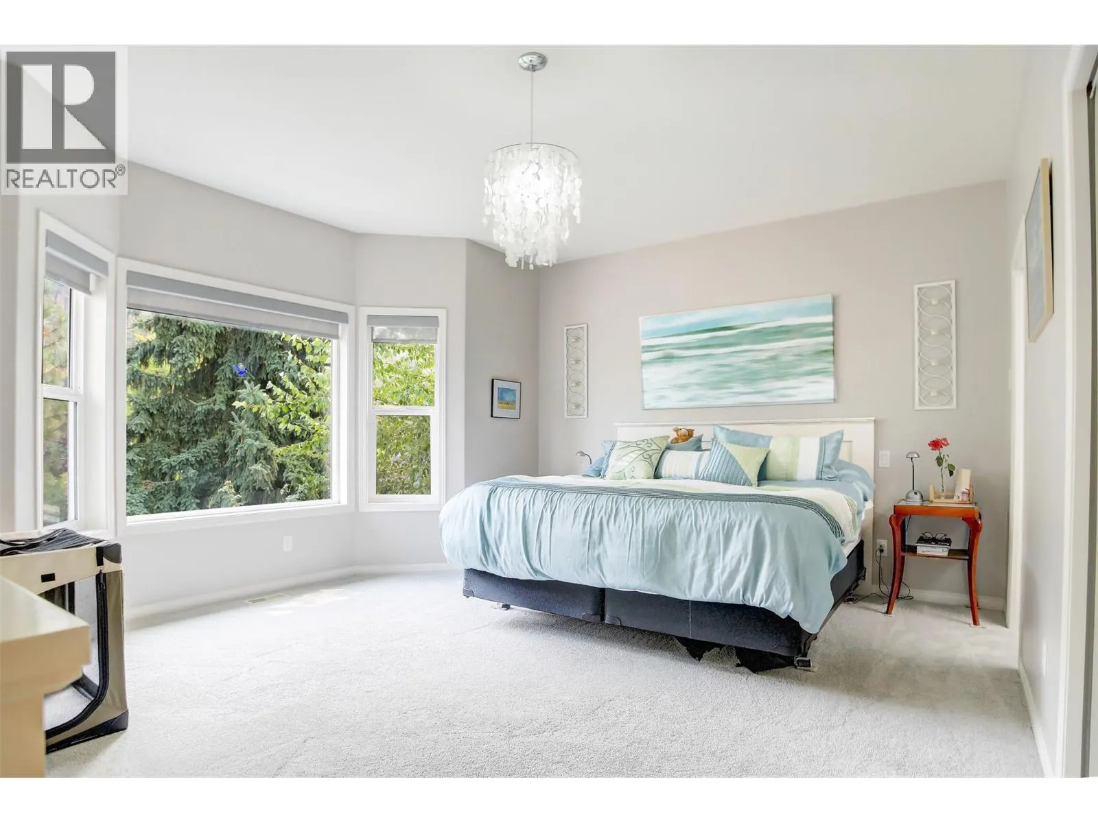 363 Woodpark Crescent