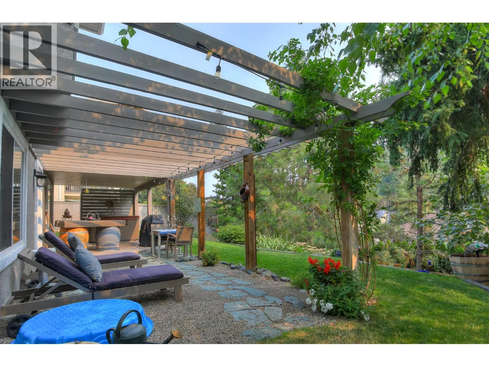363 Woodpark Crescent