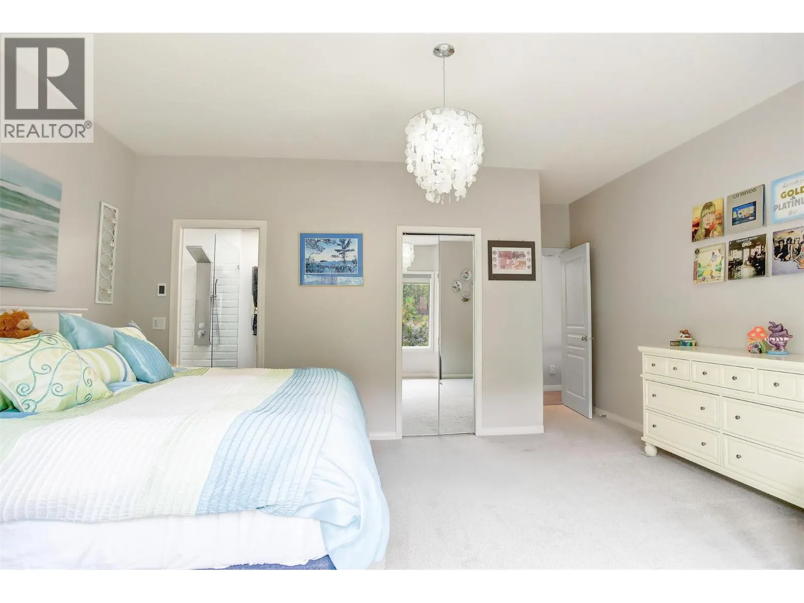 363 Woodpark Crescent