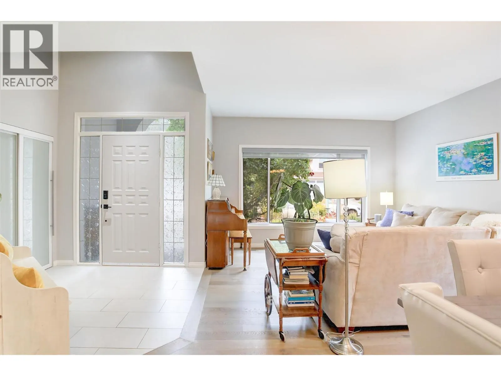 363 Woodpark Crescent