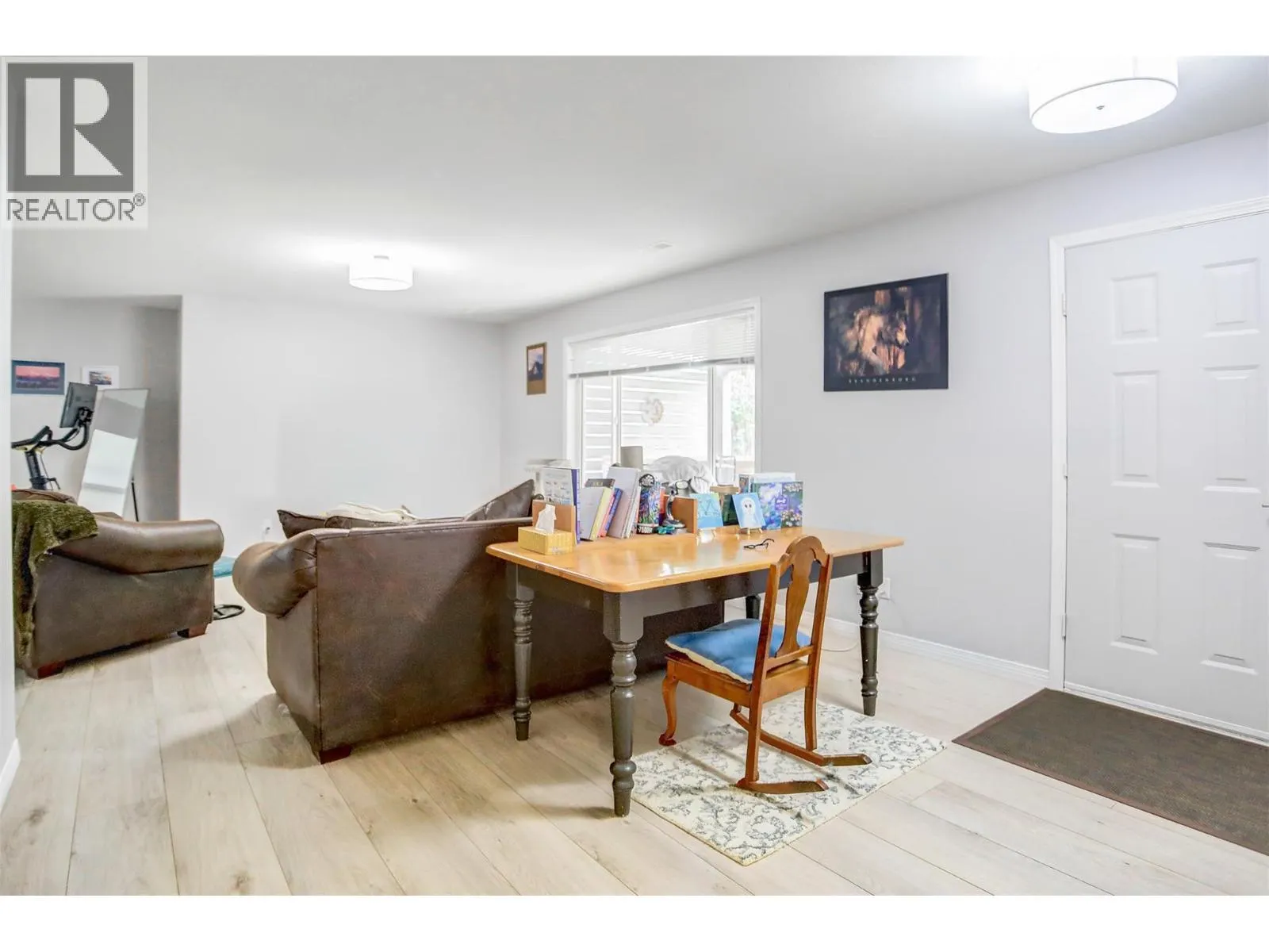363 Woodpark Crescent