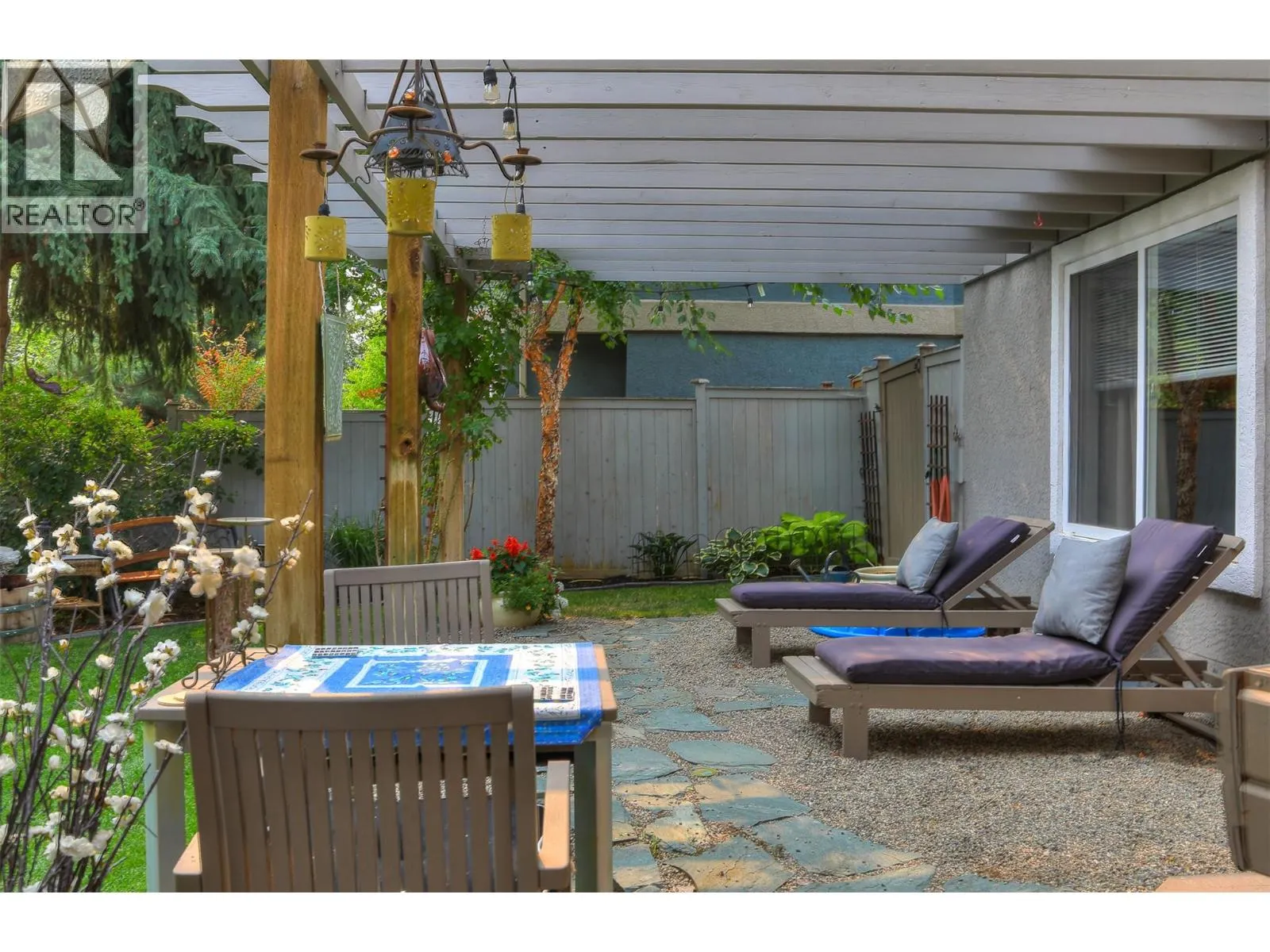 363 Woodpark Crescent