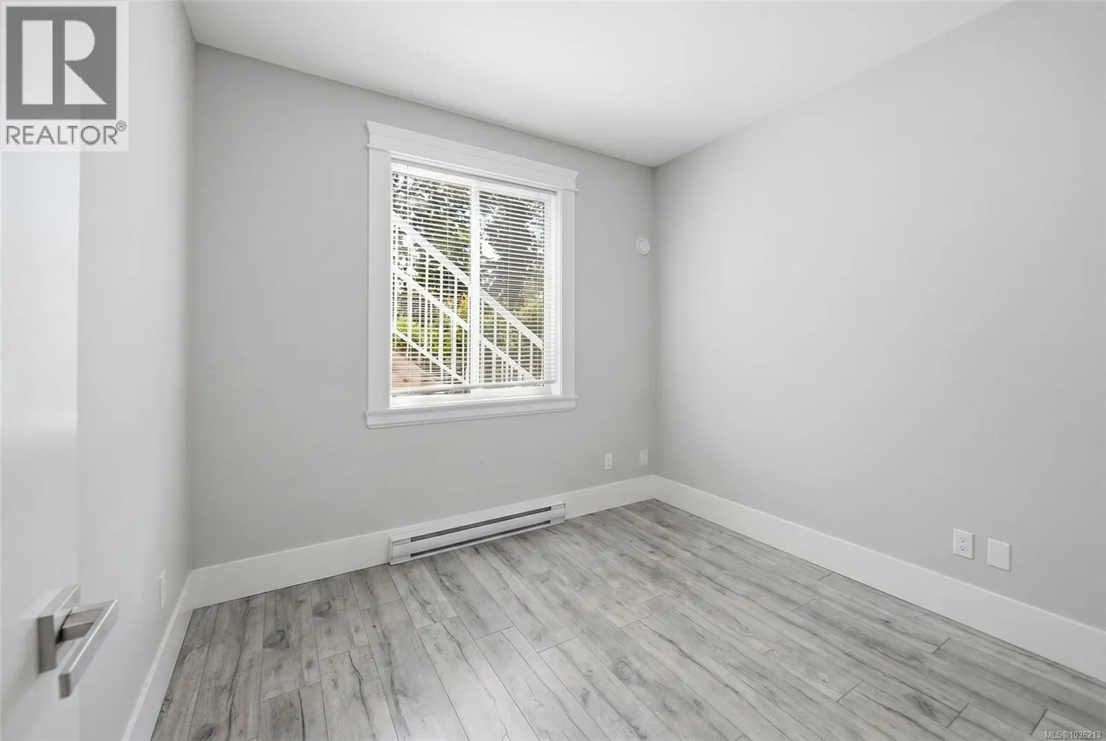 135 Lindquist Rd