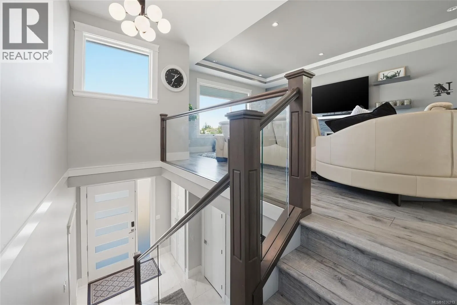 135 Lindquist Rd