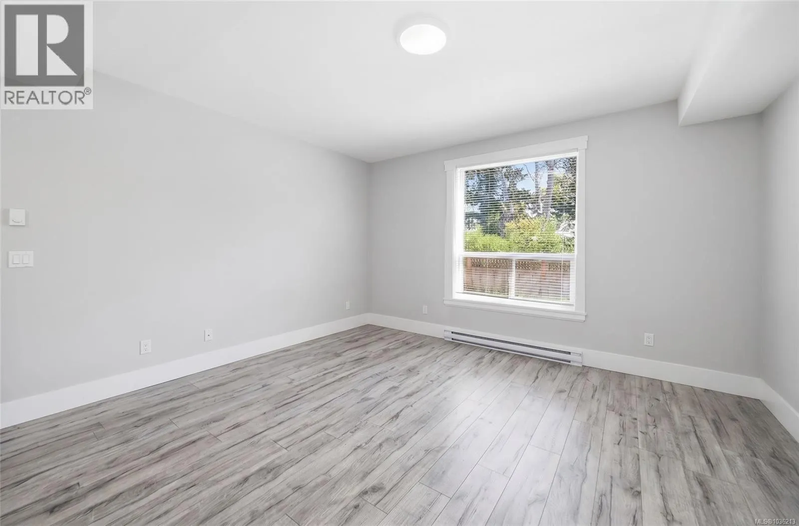 135 Lindquist Rd