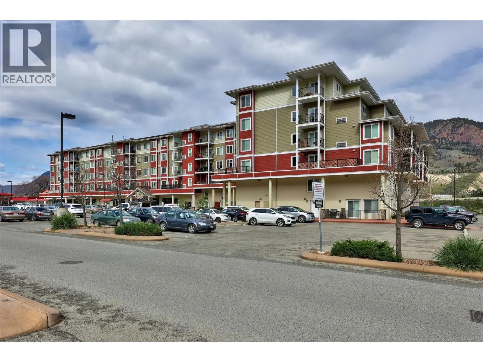 5170 DALLAS Drive Unit# 321