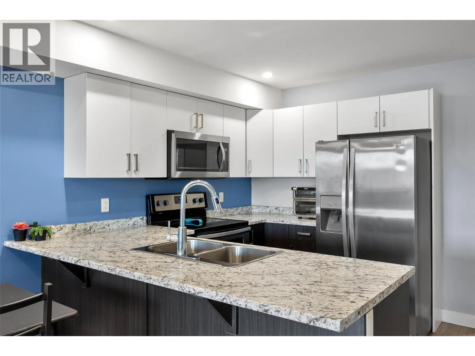 5170 DALLAS Drive Unit# 321
