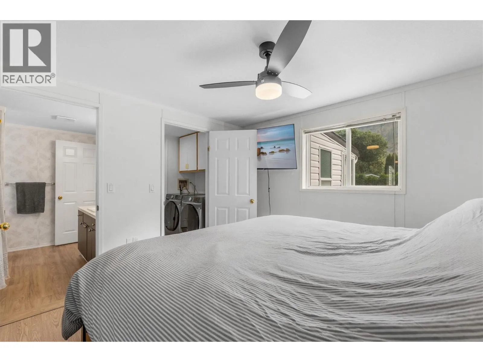 1699 Ross Road Unit# 101