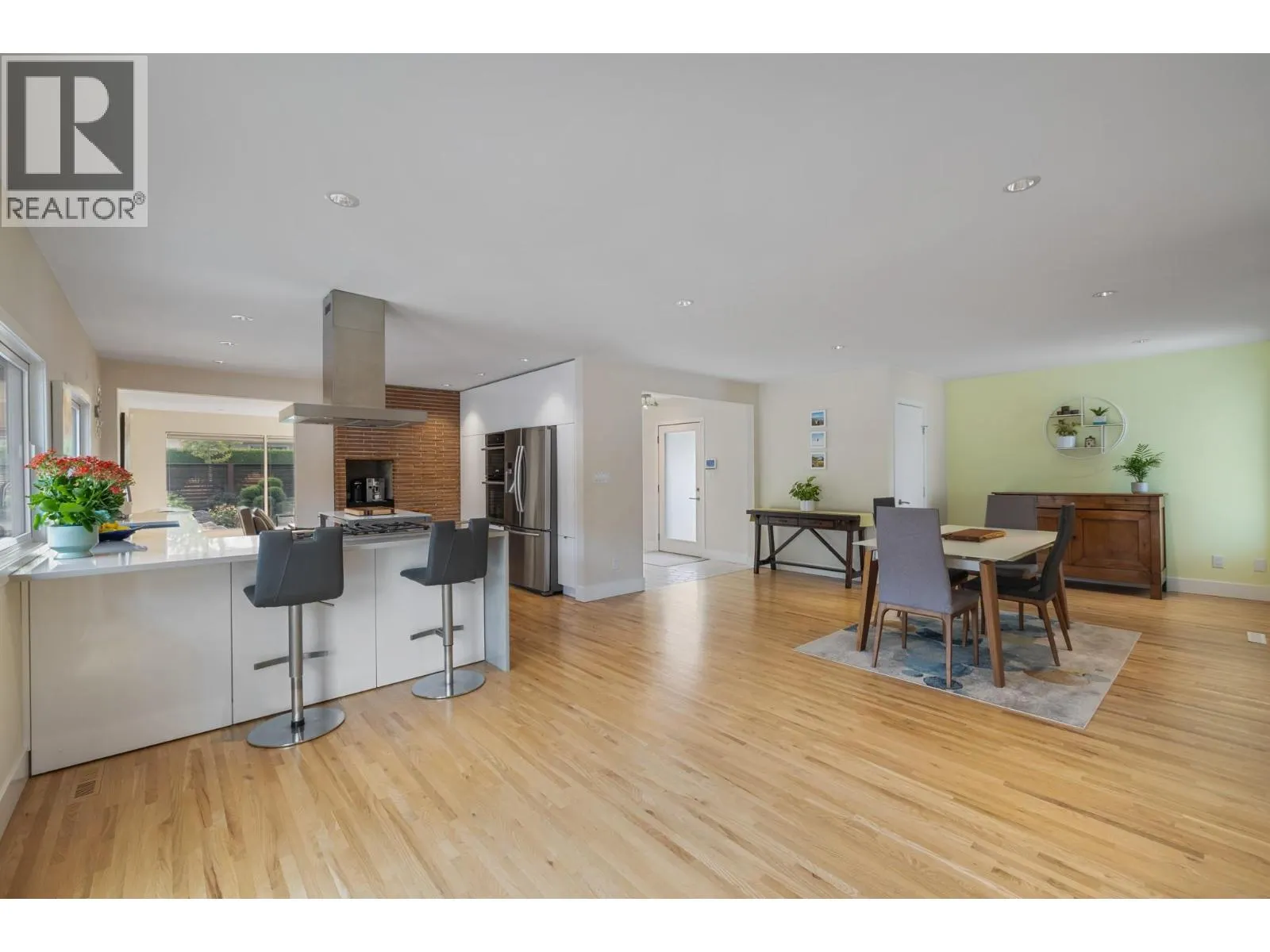 1470 Guisachan Place