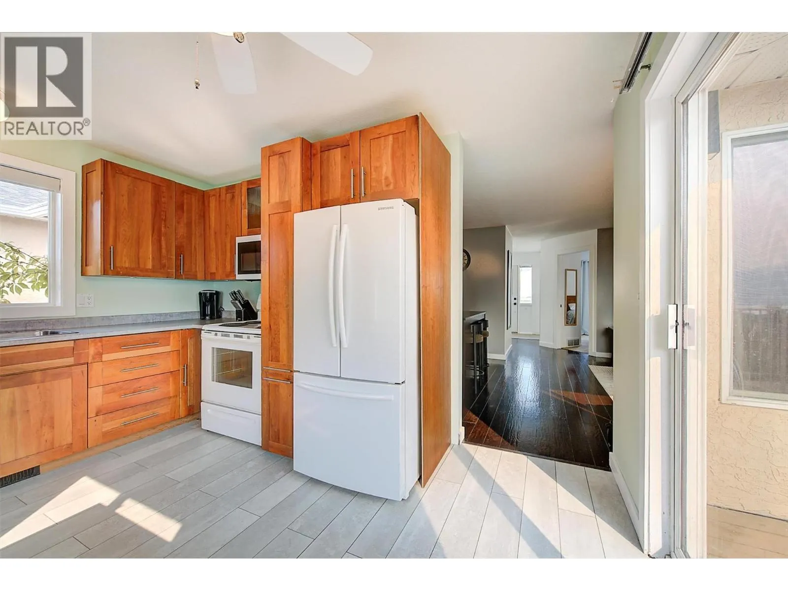 2440 Old Okanagan Highway Unit# 307