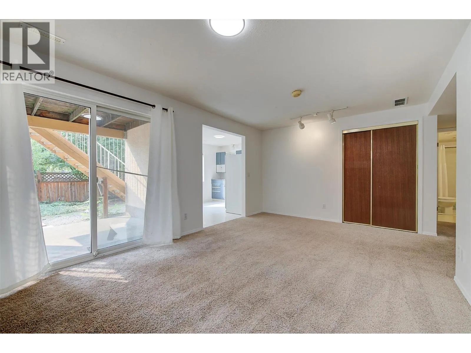 2440 Old Okanagan Highway Unit# 307