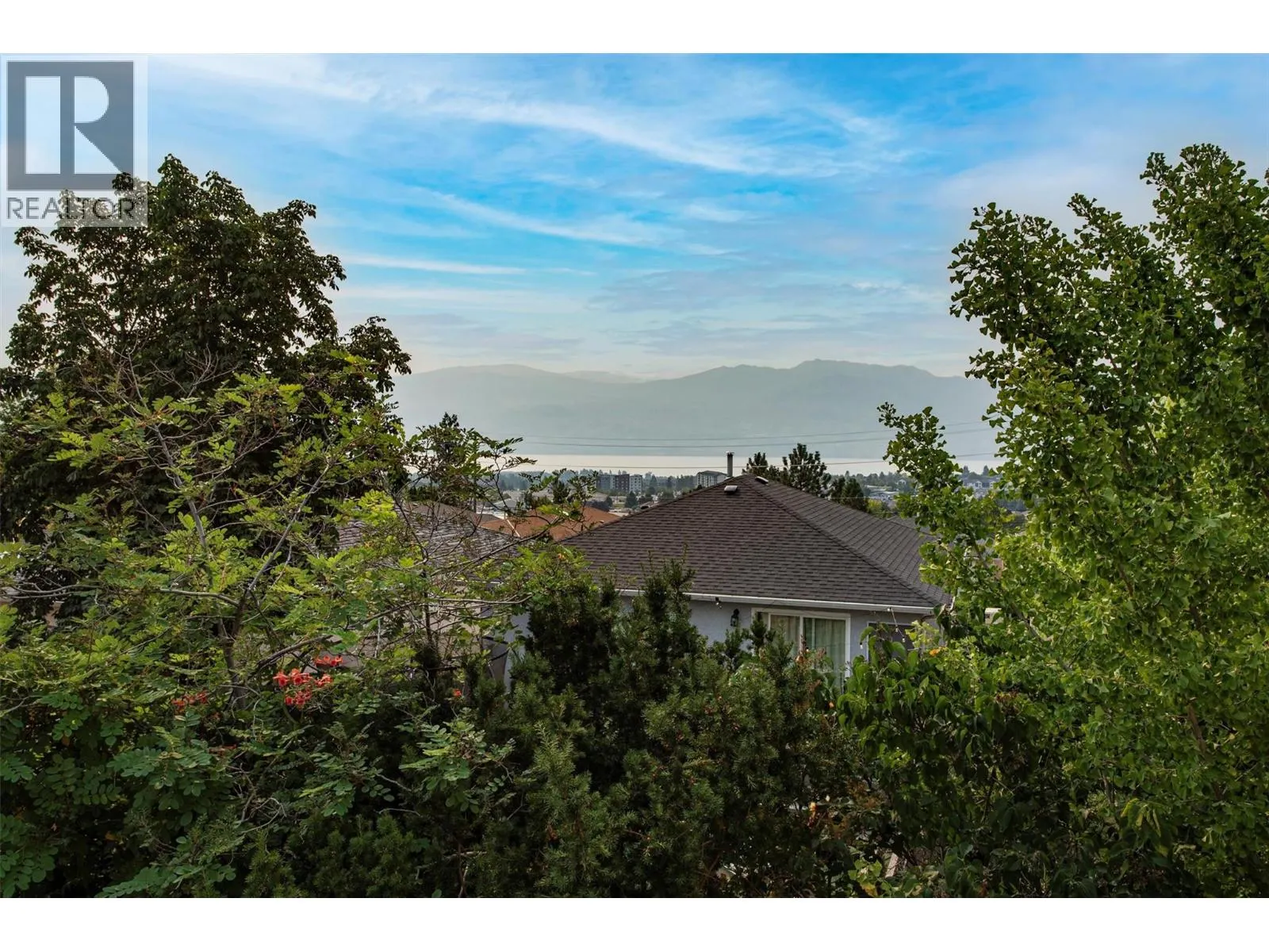 2440 Old Okanagan Highway Unit# 307